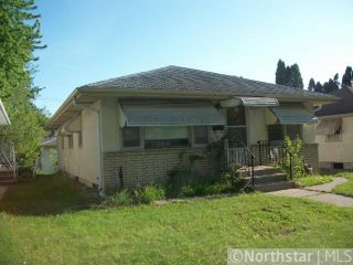Foreclosed Home - 1623 6TH ST E, 55106