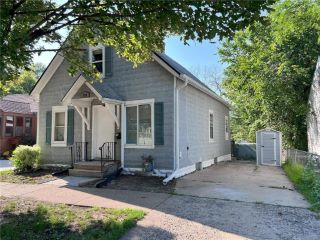 Foreclosed Home - 633 PARKWAY DR, 55106