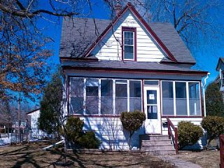 Foreclosed Home - 1397 WYNNE AVE, 55108