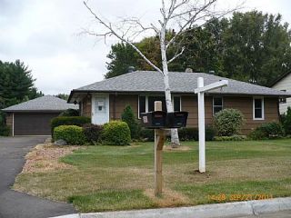 Foreclosed Home - 1916 PRICE AVE, 55109