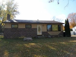 Foreclosed Home - 2314 COUNTY ROAD F E, 55110