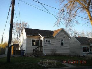 Foreclosed Home - 308 7TH ST NW, 55112