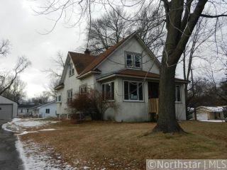 Foreclosed Home - 1791 COUNTY ROAD E W, 55112