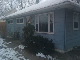 Foreclosed Home - 2544 FAIRVIEW AVE N, 55113