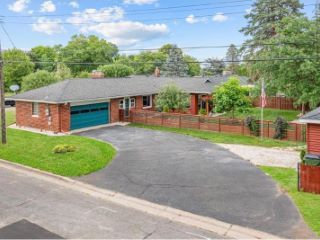 Foreclosed Home - List 100779111