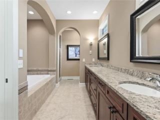 Foreclosed Home - List 100839687