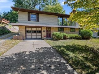 Foreclosed Home - 1026 SAINT PAUL AVE, 55116