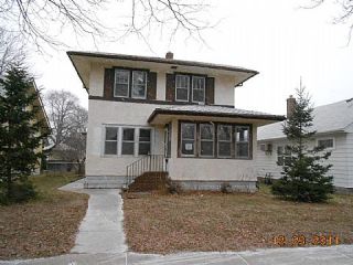 Foreclosed Home - 1369 KENT ST, 55117