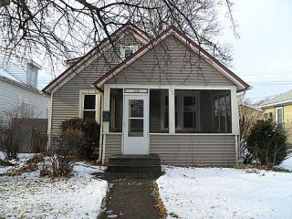 Foreclosed Home - 1529 DALE ST N, 55117