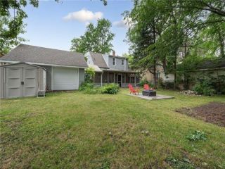 Foreclosed Home - 110 KENWOOD DR E, 55117