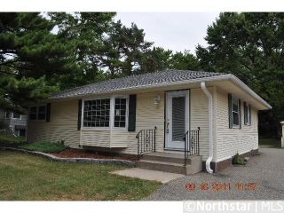 Foreclosed Home - 1413 FORD RD, 55305