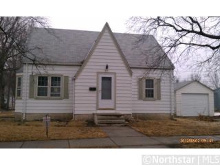 Foreclosed Home - 220 W 4TH ST, 55318