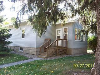 Foreclosed Home - 625 LINDEN AVE SE, 55321