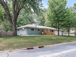 Foreclosed Home - 13708 VINCENT AVE S, 55337