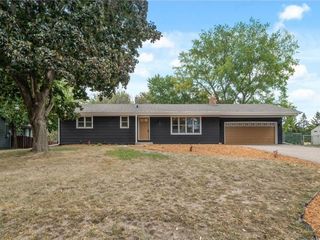 Foreclosed Home - 13617 WASHBURN AVE S, 55337