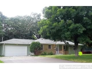 Foreclosed Home - 11823 SHADY OAK DR, 55343
