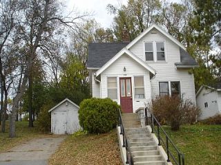 Foreclosed Home - List 100008353