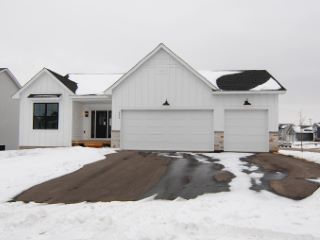 Foreclosed Home - 1000 SHOREVIEW DR, 55352