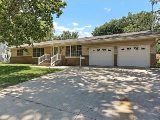 Foreclosed Home - 302 N GORMAN AVE, 55355