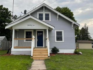 Foreclosed Home - 32 MAPLE AVE S, 55358