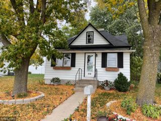 Foreclosed Home - 312 BLUEJAY AVE, 55360