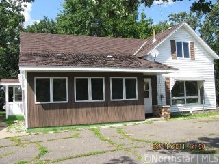 Foreclosed Home - 828 195TH AVE, 55371