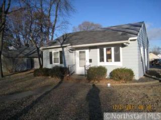 Foreclosed Home - 627 6TH AVE W, 55379