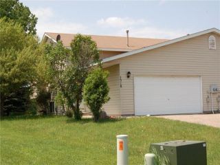 Foreclosed Home - 1518 APPLEGATE LN, 55379