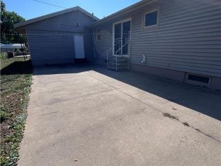 Foreclosed Home - 915 PIERCE ST S, 55379