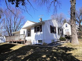 Foreclosed Home - 432 S ELM ST, 55387