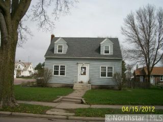 Foreclosed Home - 208 W 3RD ST, 55396