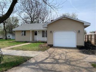 Foreclosed Home - 312 N MAIN ST, 55396