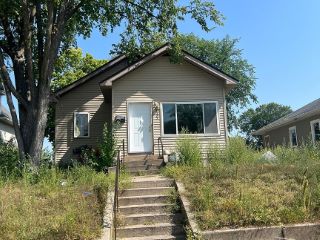 Foreclosed Home - 4025 CLINTON AVE, 55409
