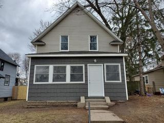 Foreclosed Home - 3015 UPTON AVE N, 55411