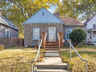 Foreclosed Home - 3554 OLIVER AVE N, 55412