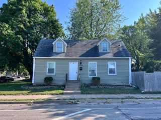 Foreclosed Home - 3759 OLIVER AVE N, 55412