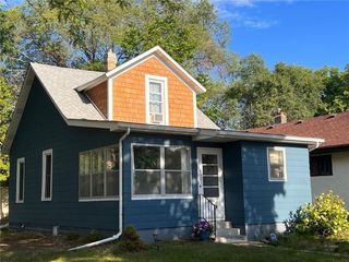 Foreclosed Home - 4101 SHERIDAN AVE N, 55412