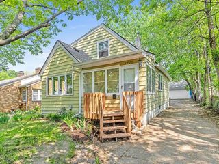 Foreclosed Home - 3720 BOARDMAN ST, 55417