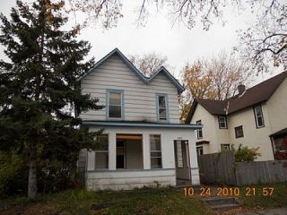 Foreclosed Home - 952 23RD AVE NE, 55418