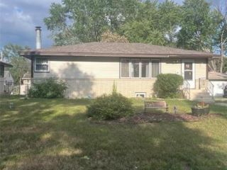 Foreclosed Home - List 100746339