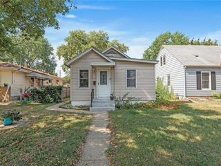Foreclosed Home - 3855 ORCHARD AVE N, 55422