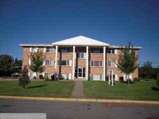 Foreclosed Home - 2700 ROSALYN CT APT 203, 55427