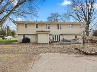 Foreclosed Home - 7840 HAROLD AVE, 55427