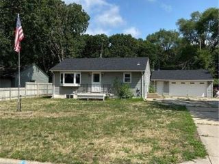 Foreclosed Home - 785 83RD AVE NE, 55432