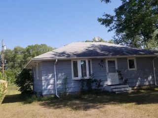 Foreclosed Home - 641 84TH AVE NE, 55432