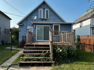 Foreclosed Home - 113 W 4TH AVE N, 55705
