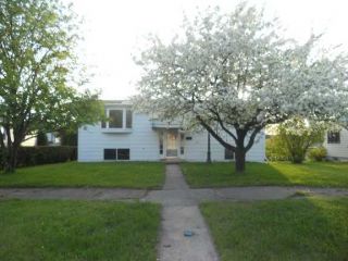 Foreclosed Home - 811 3RD AVE NE, 55719
