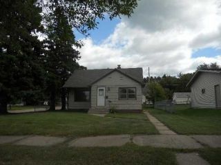 Foreclosed Home - 816 3RD AVE NE, 55719
