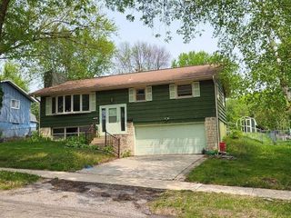 Foreclosed Home - 519 28TH ST NW, 55901