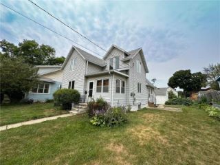 Foreclosed Home - 307 6TH ST NW, 55901